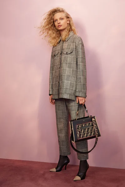 Look 7